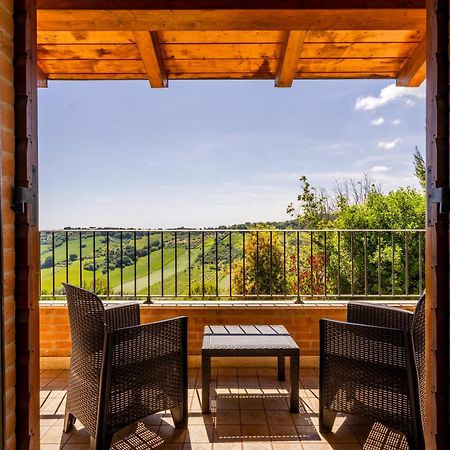 Casa Jo - Country Home With Sea View And 3 Private Ensuite Rooms Lapedona Luaran gambar