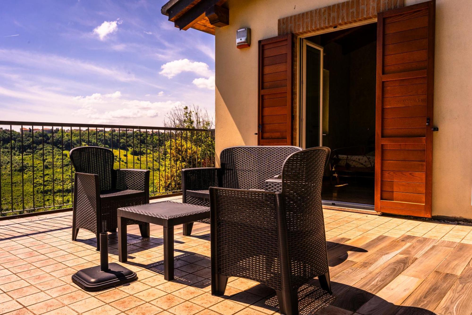 Casa Jo - Country Home With Sea View And 3 Private Ensuite Rooms Lapedona Luaran gambar