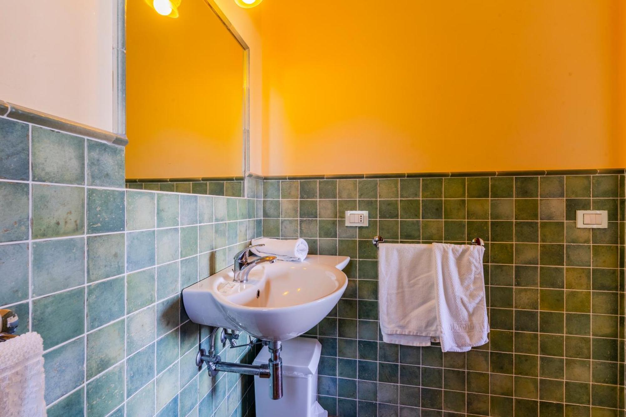 Casa Jo - Country Home With Sea View And 3 Private Ensuite Rooms Lapedona Luaran gambar