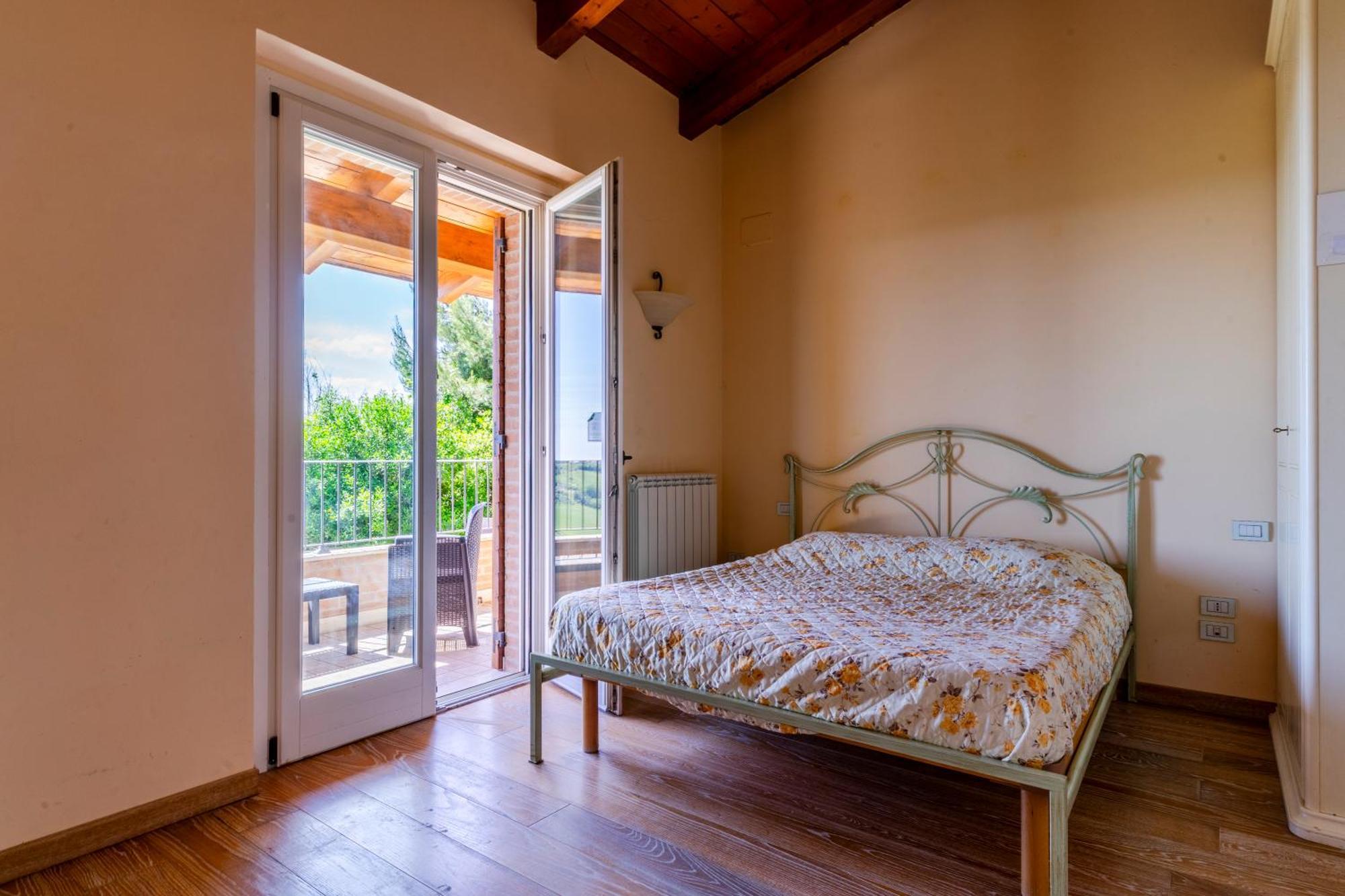 Casa Jo - Country Home With Sea View And 3 Private Ensuite Rooms Lapedona Luaran gambar